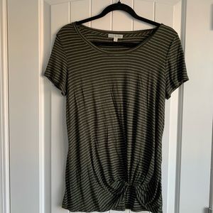 Green and white tie front t-shirt